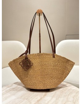 LOEWE PAULA'S IBIZA SMALL SHELL BASKET BAG IN NATURAL TAN