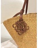 LOEWE PAULA'S IBIZA SMALL SHELL BASKET BAG IN NATURAL TAN