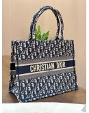 CHRISTIAN DIOR MEDIUM BOOK TOTE BAG IN DIOR OBLIQUE EMBROIDERED JACQUARD CANVAS 