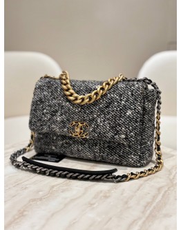 CHANEL 19 FLAP BAG IN OREO BLACK & WHITE TWEED