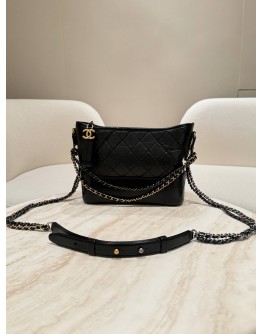  CHANEL LARGE CHEVRON GABRIELLE BLACK HOBO BAG