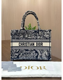 CHRISTIAN DIOR MEDIUM BOOK TOTE BAG IN BLUE & ECRU TOILE DE JOUY REVERSE EMBROIDERY 
