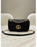 GUCCI GG MARMONT SMALL MATELASSÉ SHOULDER BAG IN BLACK