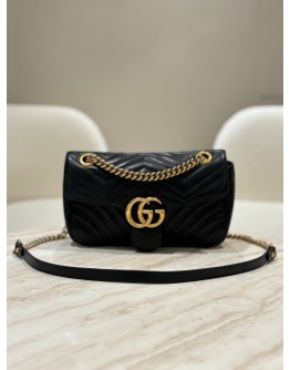 GUCCI GG MARMONT SMALL MATELASSÉ SHOULDER BAG IN BLACK