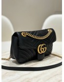 GUCCI GG MARMONT SMALL MATELASSÉ SHOULDER BAG IN BLACK