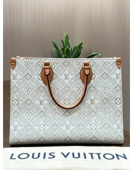 LOUIS VUITTON MM ONTHEGO TOTE BAG IN PALE ECRU " SINCE 1854 " JACQUARD CANVAS 