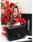 CHANEL CLASSIC MEDIUM DOUBLE FLAP BAG 