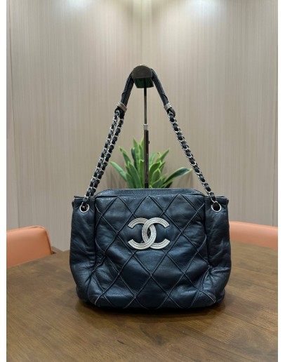CHANEL DIAMOND STITCH CC ACCORDION BAG IN DARK BLUE BLACK & SILVER HARDWARE 