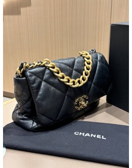 CHANEL 19 FLAP SHOULDER BAG IN BLACK LAMBSKIN LEATHER