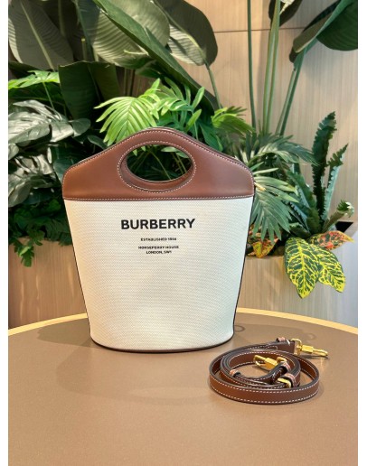 BURBERRY SMALL POCKET BUCKET BAG IN TWO-TONE CANVAS AND LEATHER