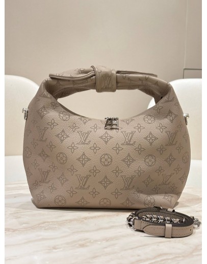 LOUIS VUITTON BELLA TOTE SHOULDER BAG IN MAHINA LEATHER