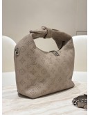 LOUIS VUITTON BELLA TOTE SHOULDER BAG IN MAHINA LEATHER