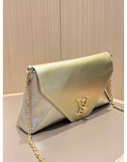 LOUIS VUITTON GOLD LOVE NOTE BAG