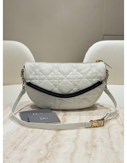  CHRISTIAN DIOR MEDIUM CANNAGE VIBE HOBO BAG