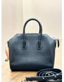 GIVENCHY SMALL BLACK ANTIGONA HANDBAG WITH STRAP 