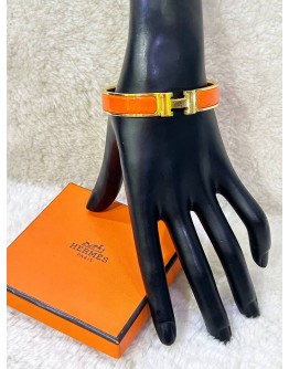 HERMES CLIC CLAC H BANGLE IN CLASSIC ORANGE WITH GOLD PLATED HARDWARE