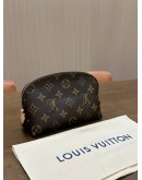 LOUIS VUITTON PM COSMETIC POUCH IN MONOGRAM CANVAS 