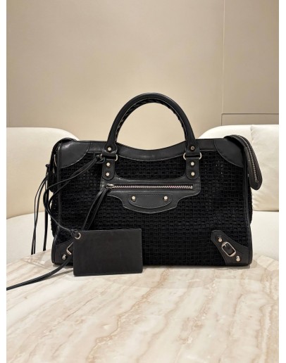 BALENCIAGA CLASSIC CITY BAG IN BLACK LEATHER MESH BODY