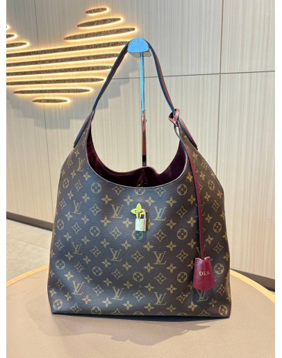 LOUIS VUITTON FLOWER HOBO IN MONOGRAM CANVAS