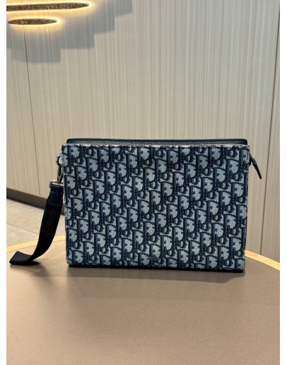 CHRISTIAN DIOR OBLIQUE A4 ZIPPED POUCH IN BLUE JACQUARD CANVAS WITH BLACK CALFSKIN LEATHER