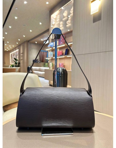 LOUIS VUITTON EPI NOCTURNE GM SHOULDER BAG