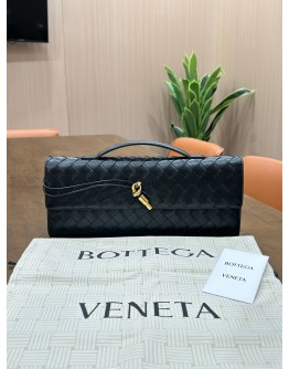 BOTTEGA VENETA ANDIAMO LONG CLUTCH IN BLACK SIGNATURE INTRECCIATO WOVEN LEATHER WITH GOLD HARDWARE 