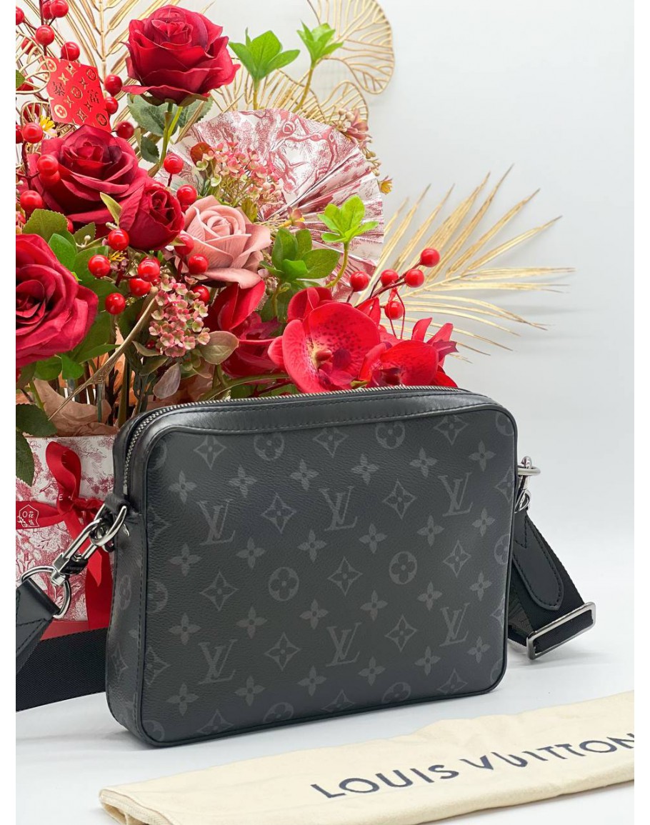 Louis+Vuitton+Trio+Messenger+Bag+Gray+Canvas for sale online