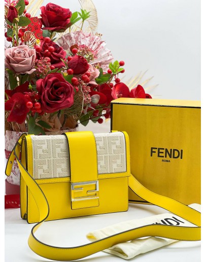 FENDI MEDIUM BAGUETTE SHOULDER BAG -FULL SET-