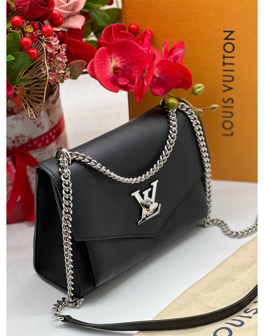 Louis Vuitton Mylockme Chain Bag -Pochette