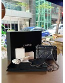 CHANEL VANITY CASE IN BLACK CAVIAR LEATHER