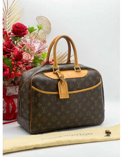 LOUIS VUITTON DEAUVILLE MONOGRAM CANVAS BAG 