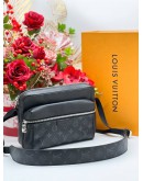 LOUIS VUITTON OUTDOOR MESSENGER CROSSBODY BAG 