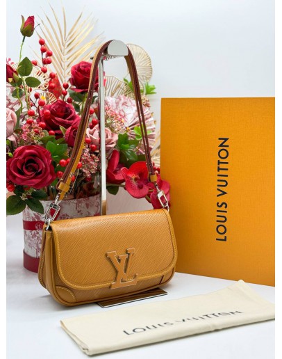 LOUIS VUITTON EPI LEATHER BUCI BAG AND ADJUSTABLE STRAP