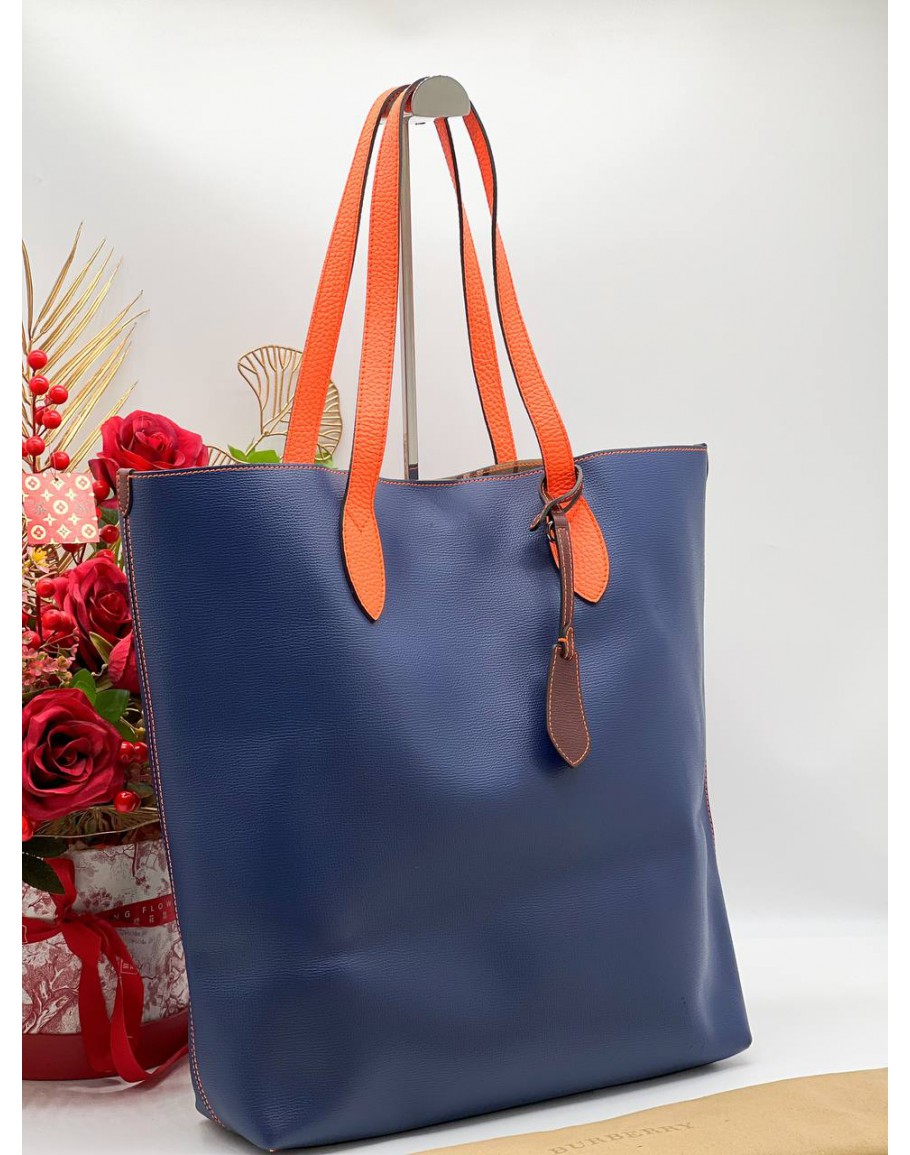 Blue Burberry Bags for Women | Lyst