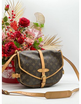 LOUIS VUITTON SAUMUR 30 CROSSBODY SHOULDER BAG IN MONOGRAM