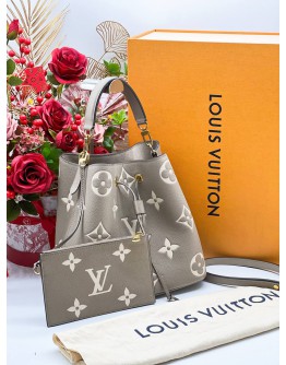 LOUIS VUITTON MONOGRAM NEONOE TOURTERELLE CREAM  