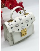 PATRICIA SATCHEL IN STUDDED OUTLINE VISETOS IN WHITE 