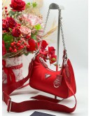 PRADA RE-EDITION 2005 SHOULDER HANDBAG IN RED TESSUTO LEATHER 