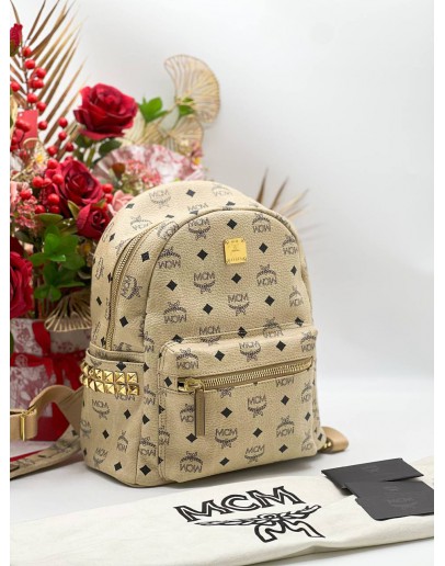 MCM STAR SIDE STUDS STUDDED SMALL BACKPACK 