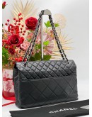 CHANEL BLACK QUILTED CALFSKIN LEATHER IN THE BUSINESS FLAP SHW 