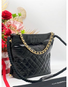 CHANEL BLACK CRUMPLED CALFSKIN EN VOGUE ROPE TOTE 