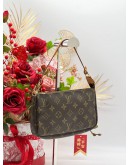 LOUIS VUITTON MONOGRAM CANVAS POCHETTE ACCESSORIES CLUTCH BAG