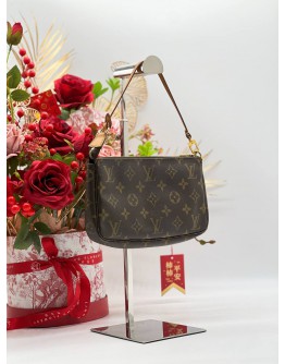 LOUIS VUITTON MONOGRAM CANVAS POCHETTE ACCESSORIES CLUTCH BAG