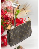 LOUIS VUITTON MONOGRAM CANVAS POCHETTE ACCESSORIES CLUTCH BAG