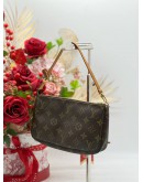 LOUIS VUITTON MONOGRAM CANVAS POCHETTE ACCESSORIES CLUTCH BAG