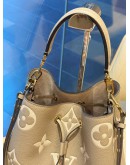 LOUIS VUITTON MM NÉONOÉ IN BICOLOUR TOURTERELLE CRÈME MONOGRAM EMPREINTE LEATHER WITH GOLD HARDWARE