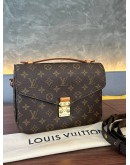 LOUIS VUITTON POCHETTE METIS MONOGRAM CANVAS BAG