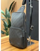 LOUIS VUITTON AVANUE SLING BODY BAG