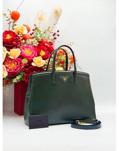 PRADA BN2535 TOTE TOP HANDLE BAG IN AZURRO SAFFIANO VERNICE LEATHER