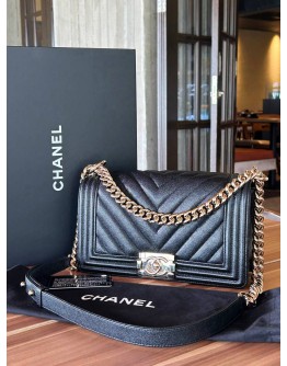 CHANEL MEDIUM CHEVRON BOY IN BLACK CAVIAR LEATHER WITH LIGHT GOLD HARDWARE  